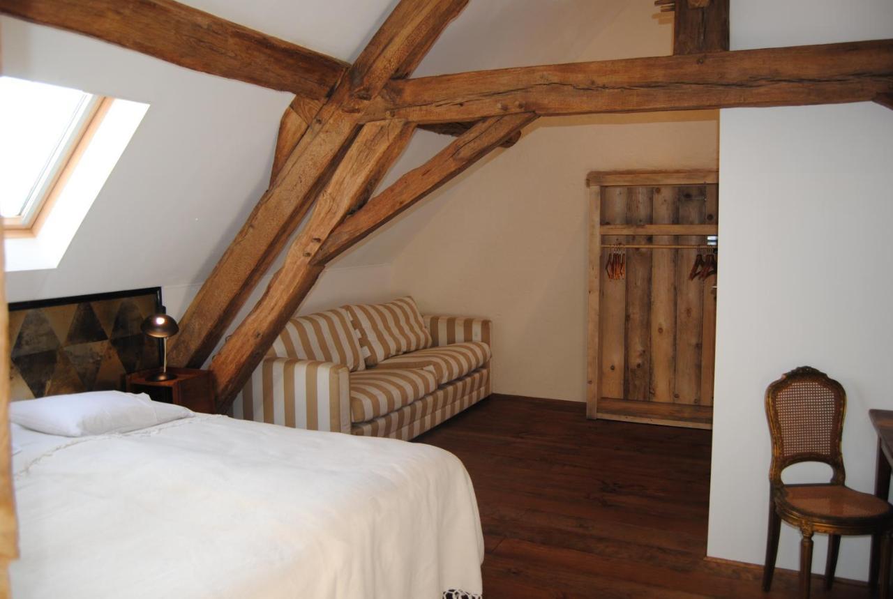 Chambres D'Hotes Domaine Les Grands Perons Herisson Exterior photo